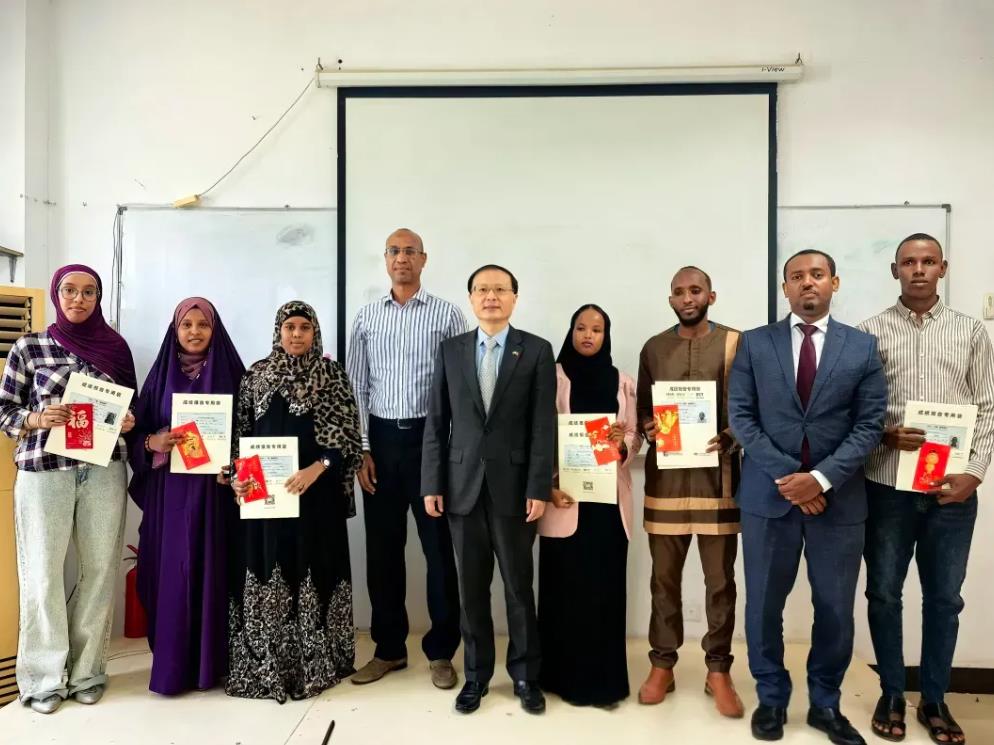 35a189b6e7cb370-6 35a189b6e7cb370-6