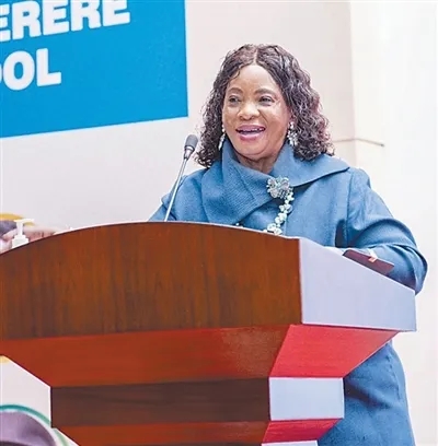 1dfdb8575b8ec56-4 1dfdb8575b8ec56-4