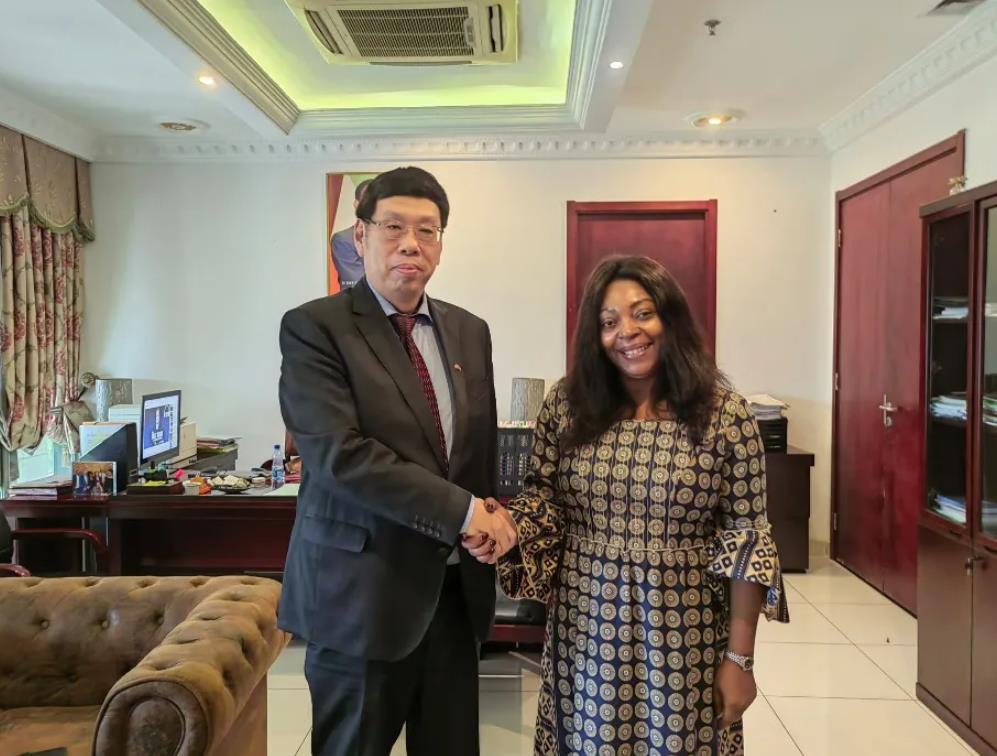 驻赤道几内亚大使会见赤几外交部国务秘书埃武纳-中非友好经贸发展工作委员会