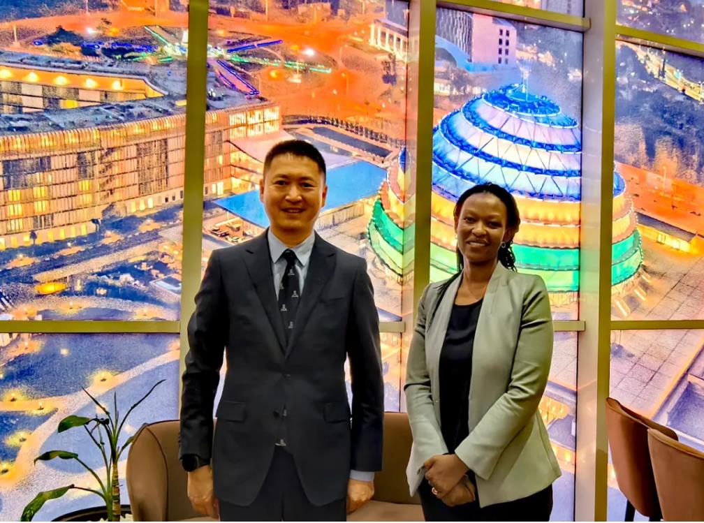 新任驻卢旺达大使抵卢履新-中非友好经贸发展工作委员会