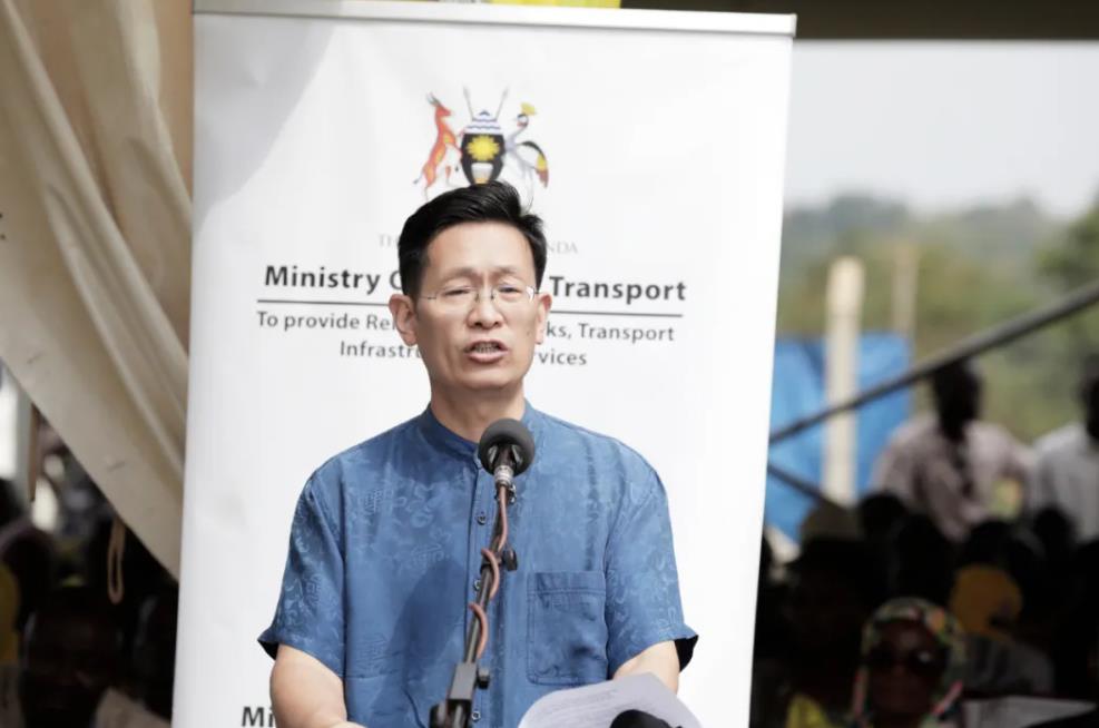 c44f6f37f0a8411-5 c44f6f37f0a8411-5