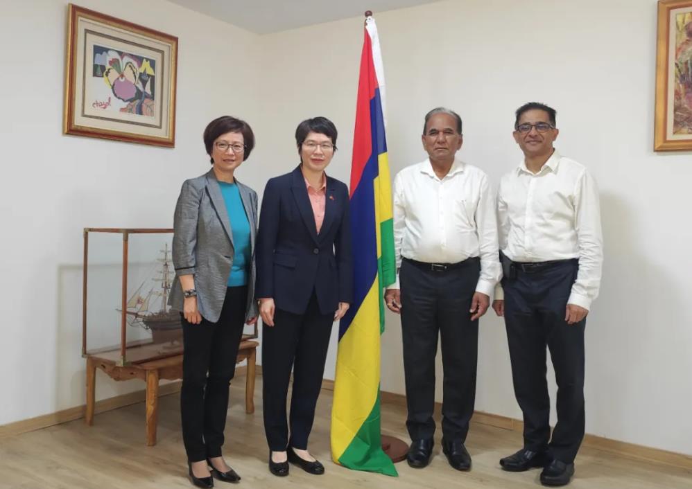 驻毛里求斯大使会见毛健康和福利部长巴楚-中非友好经贸发展工作委员会