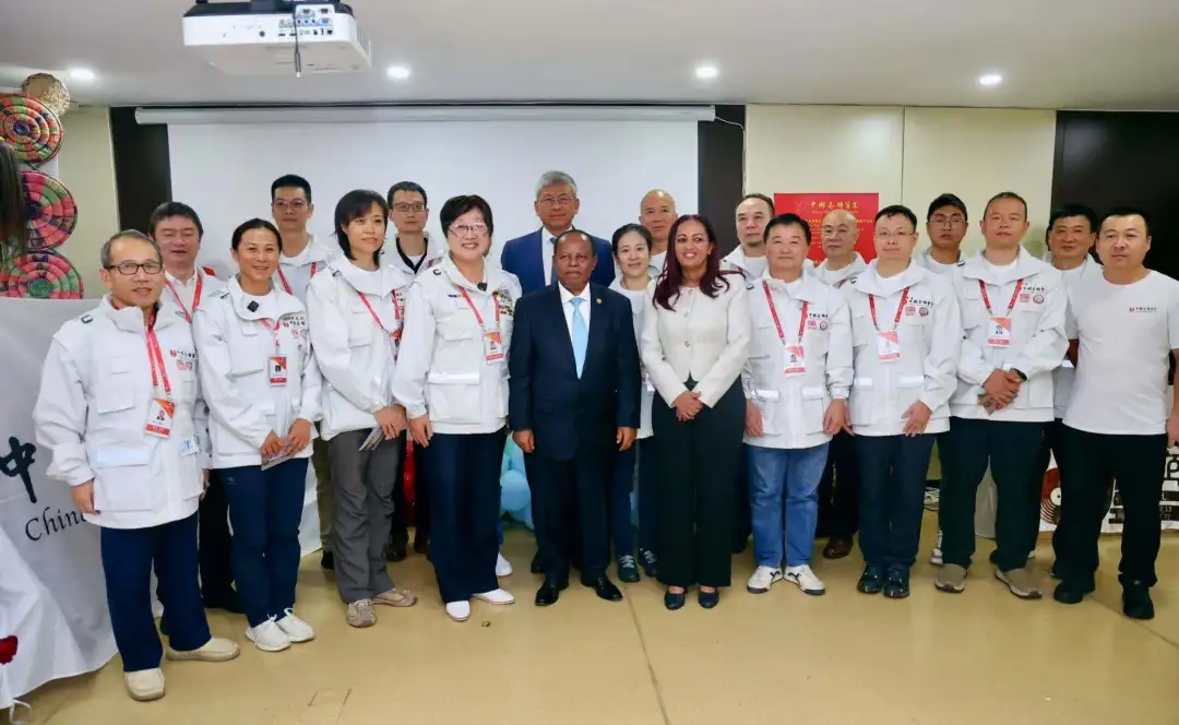 1af03e6f55e561c-3 1af03e6f55e561c-3